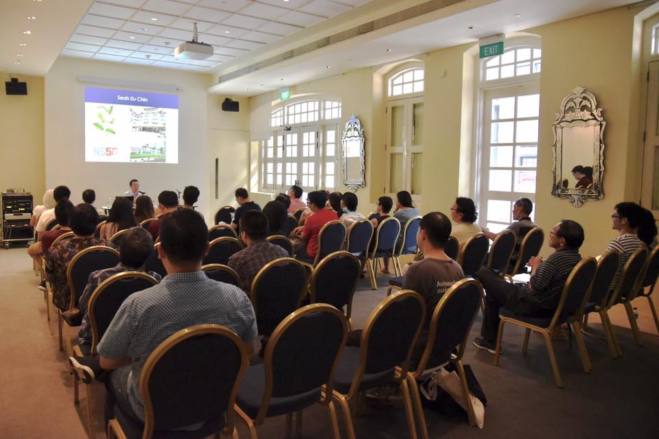 A photograph of a talk at Ixora Room at the Peranakan Museum, from 2017. 