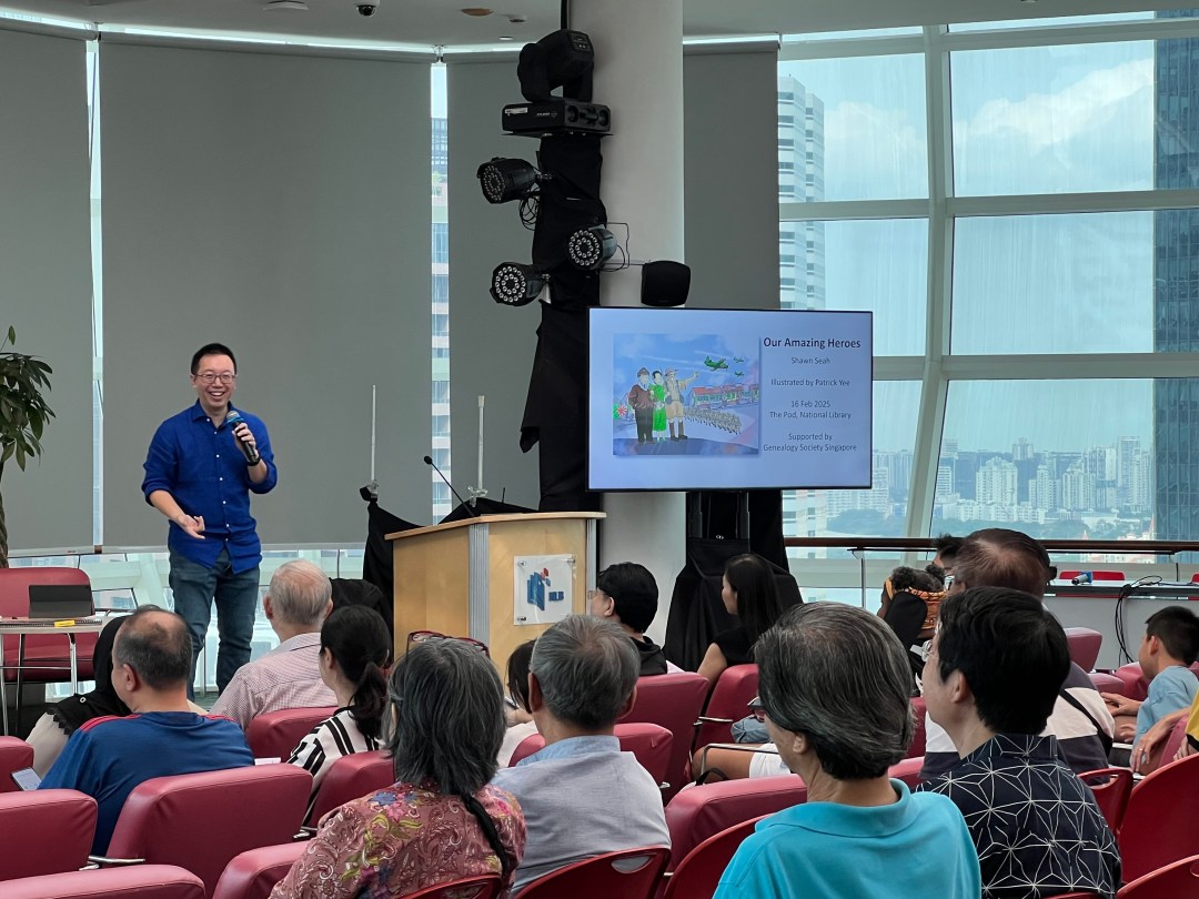 Author and public speaker Shawn Seah giving a lecture to an audience at the National Library.